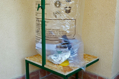 Szelektív vagy egyéb hulladék gyűjtése.